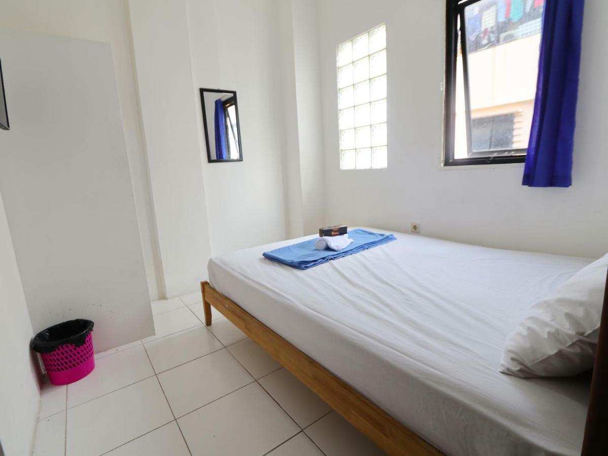 Kamar Keluarga Kalideres Jakarta Extérieur photo